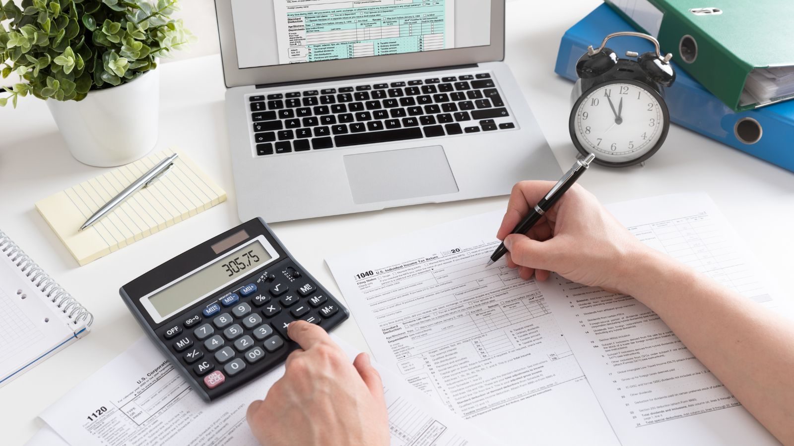 Accounts & Taxation Monitoring at Ratnesh Thakur & Co.